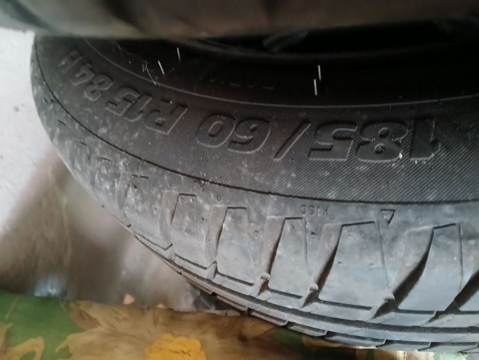Opony letnie 185/60/15