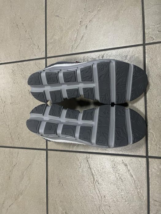 Кросівки ON Running Cloudaway 45 р.