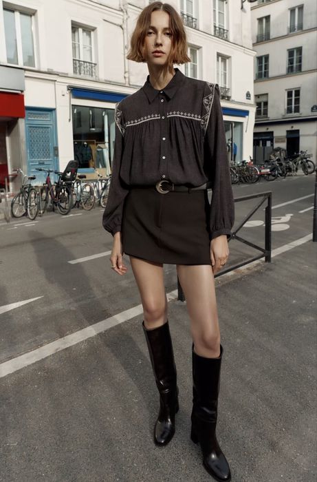 Блуза з вишивкою, бренд Zara