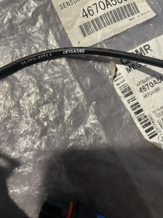 Lancer X датчик АБС задний правый