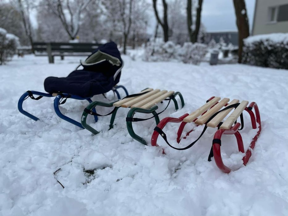 Sanki dziecięce producent