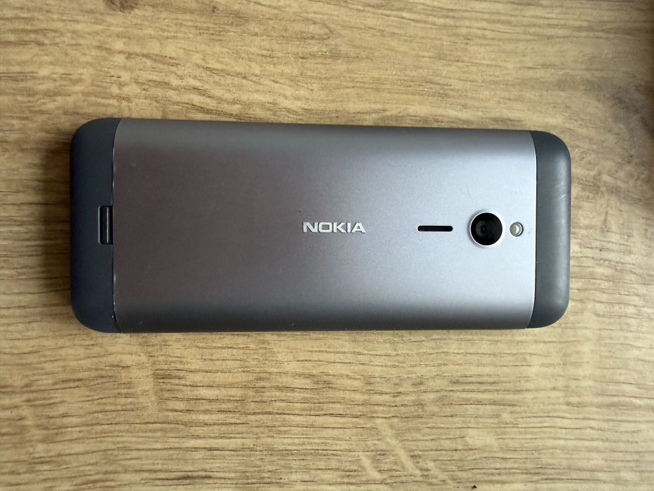 Telefon Nokia 230