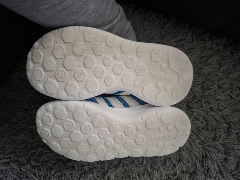 Ténis adidas n 28