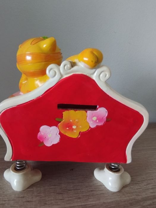 mealheiro, nunca usado serviu apenas de decoração
