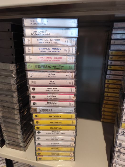 1700 cassetes k7 NOVAS! SELADAS!