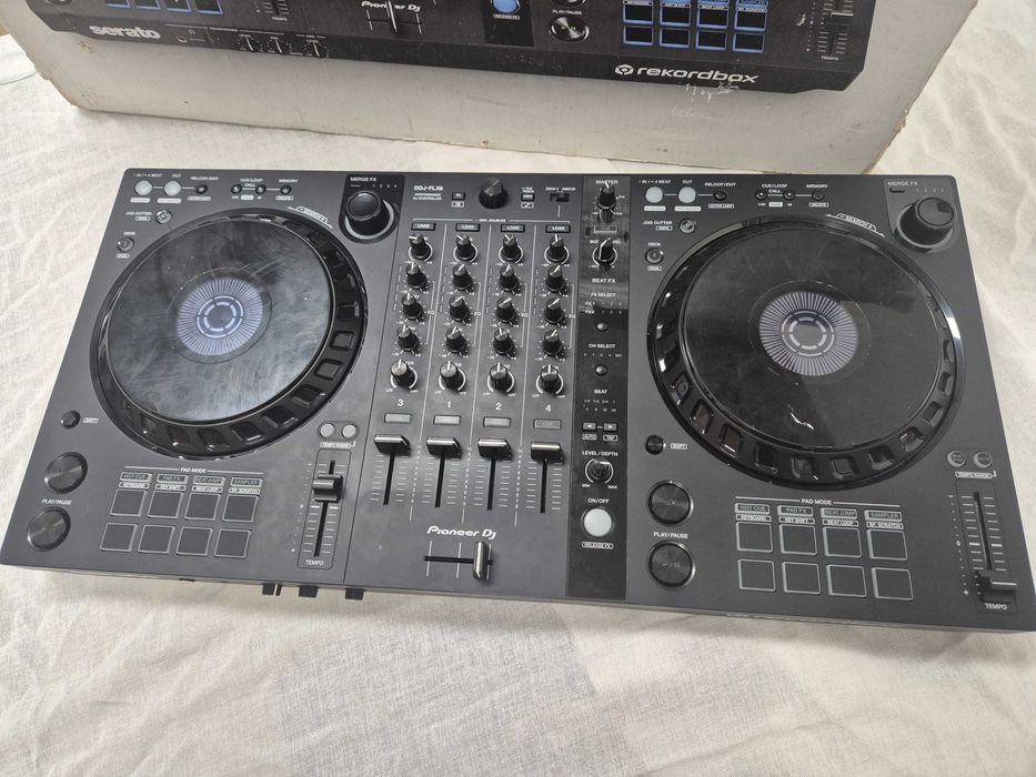Controladora Pioneer DJ DDJ-FLX6-GT (Como Nova / 4 Canais)