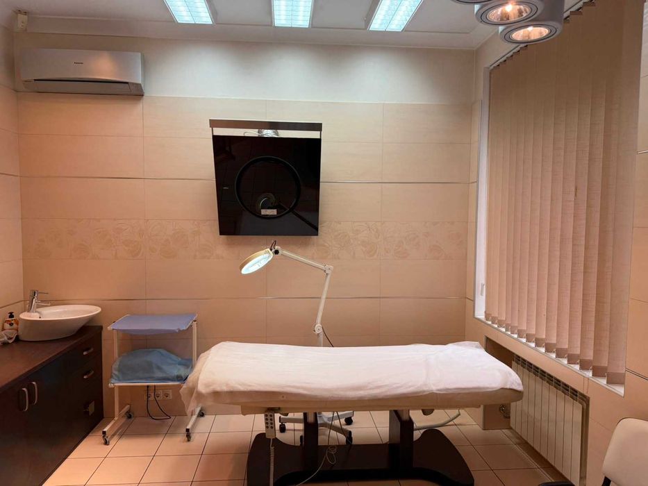 Довгострокова/погодинна оренда кабінету