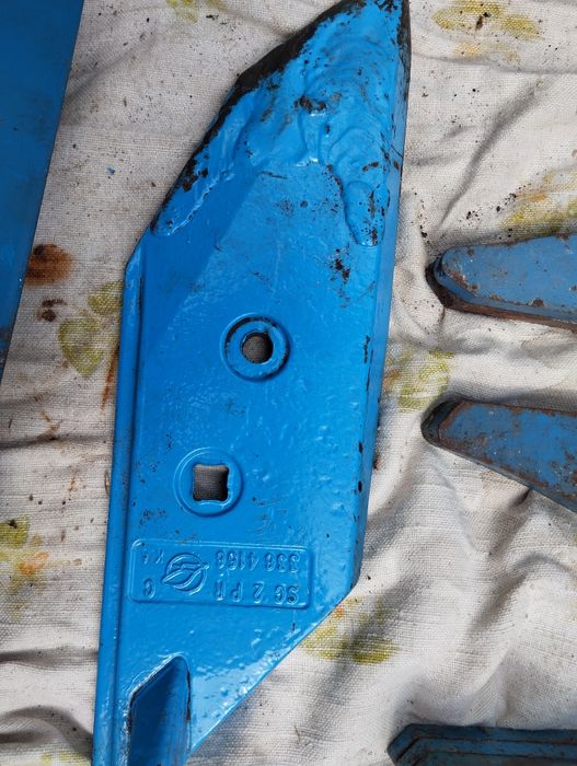 Долото з наплавкою праве 3364156 лемкен