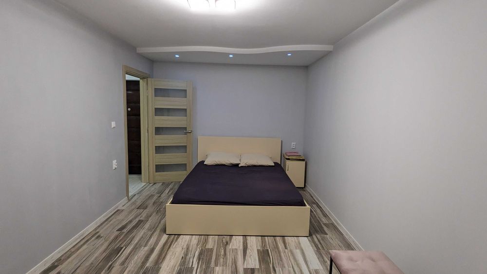 Квартира погодинно на ніч та подобово.