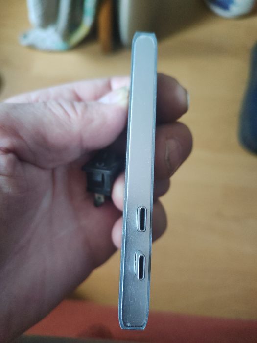 Koncentrator 7w1 - 2xUSB + czytnik kart SD / TF + 2x USB-C + HDMI dla