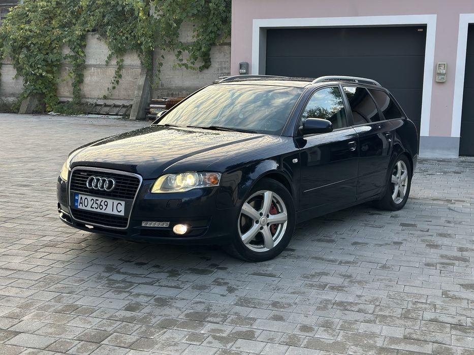 AUDI a4b7 автомат