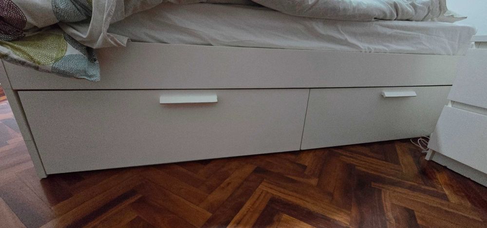 Cama IKEA Brimnes branco 140x200, estrado e colchão