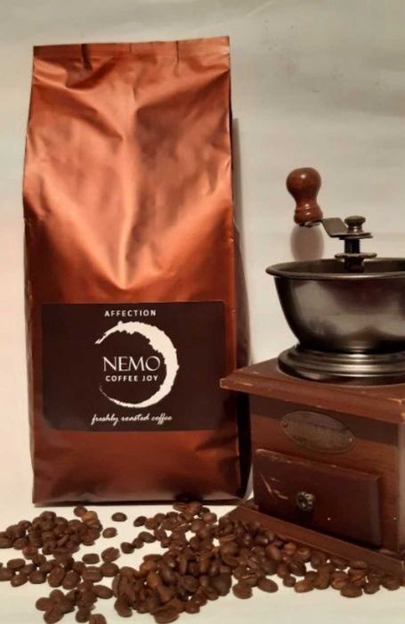 Кавомашина Delonghi Magnifica S з Німеччини