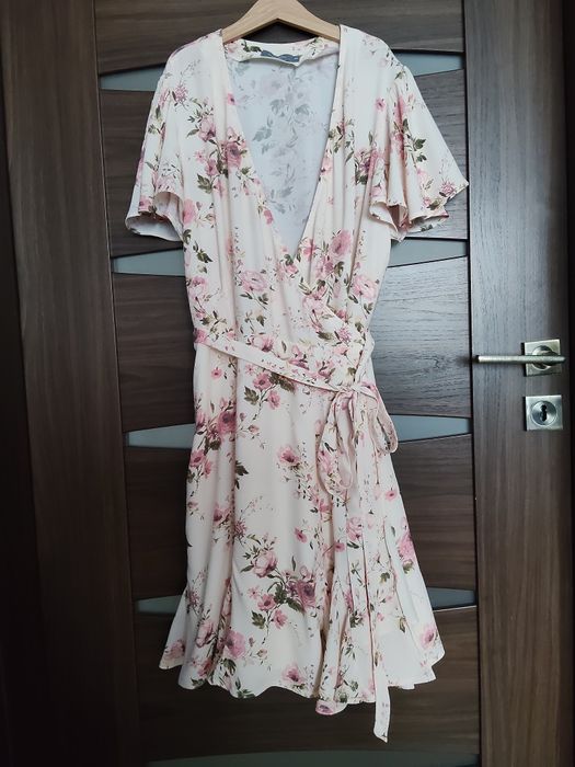 Różowa sukienka Polina Manifiq wiskoza 100% rozmiar M 38