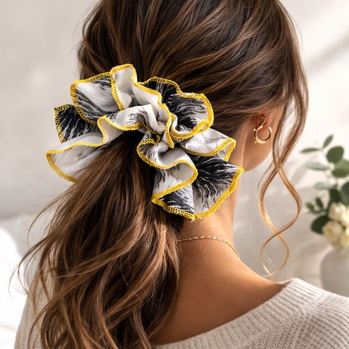 Scrunchie fru fru elastico de cabelo hand made - upcylcling