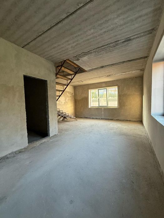 Продаж будинку,котеджу, танхаус