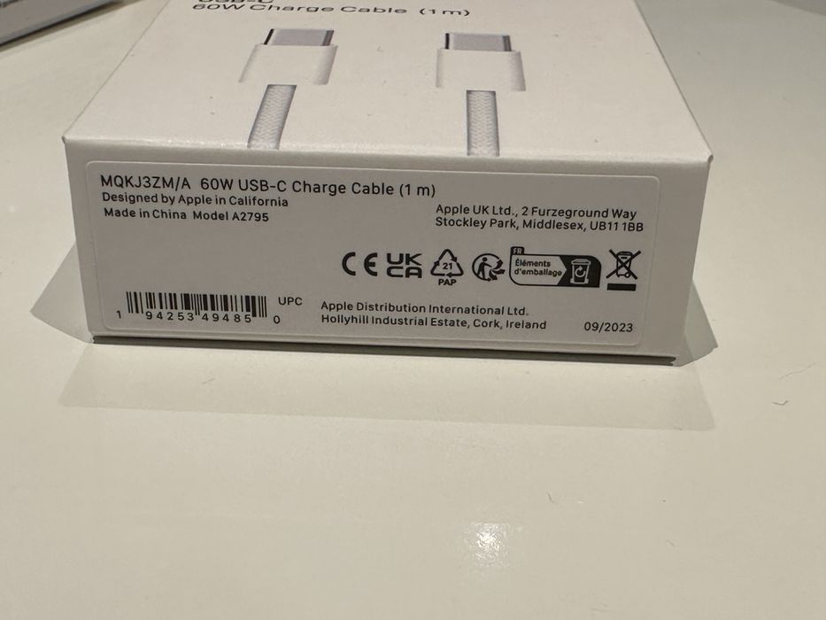 Novo cabo Apple  USB C - USB C para iphone 15, ipads, Macbook, etc. 60w