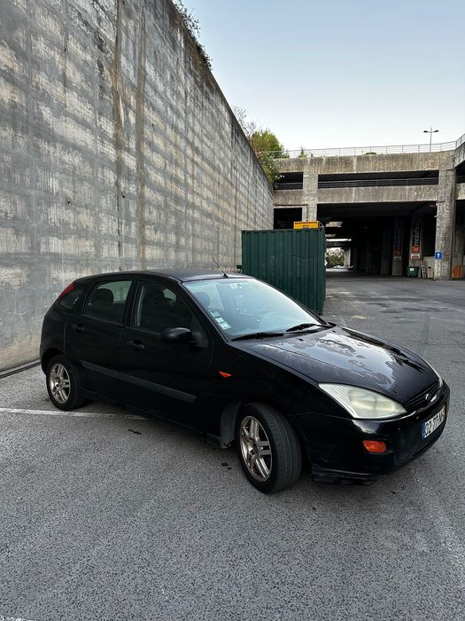 Ford Focus 1.4 Ambiente Gasolina