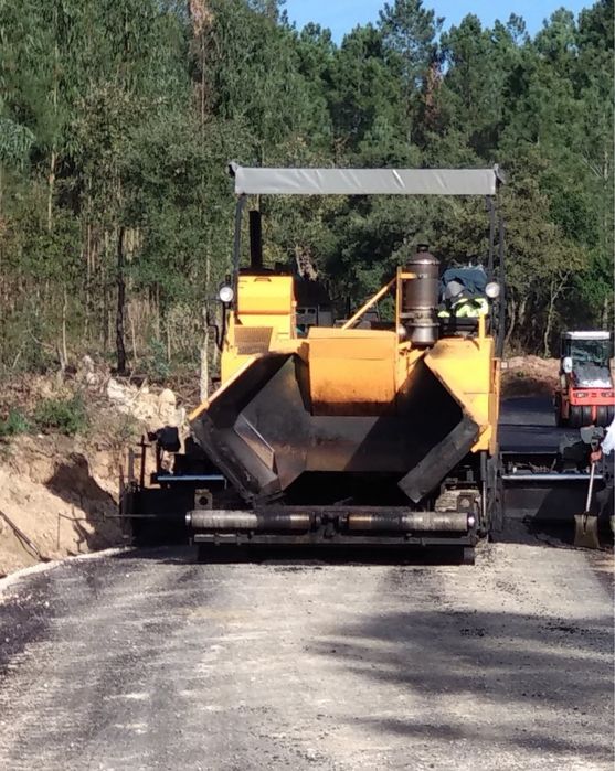 Pavimentadora ABG