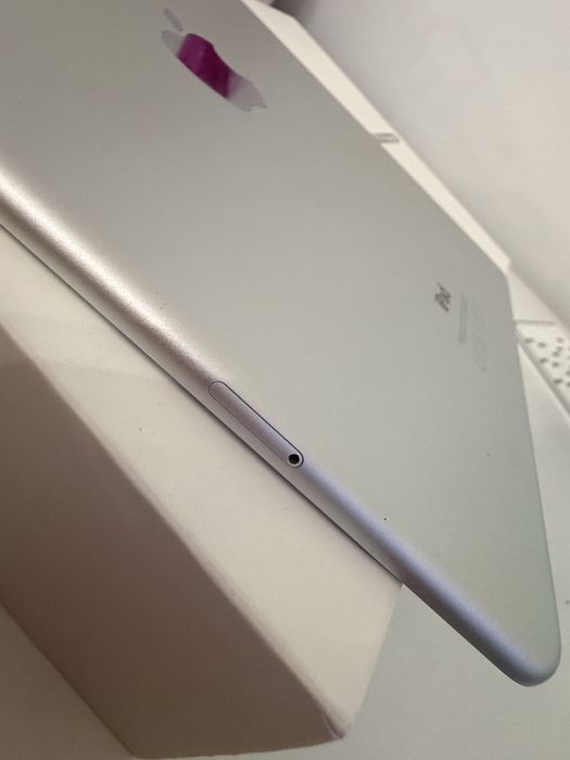 iPad Air 2 16gb WiFi + Cellular Silver