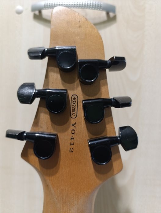 Электрогитара Yamaha RGX 220 DZ