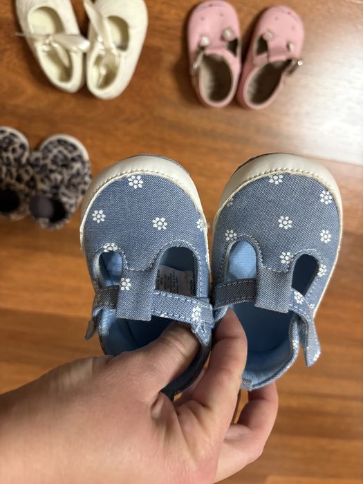 Взуття до року, next, carters, jojo maman, ugg