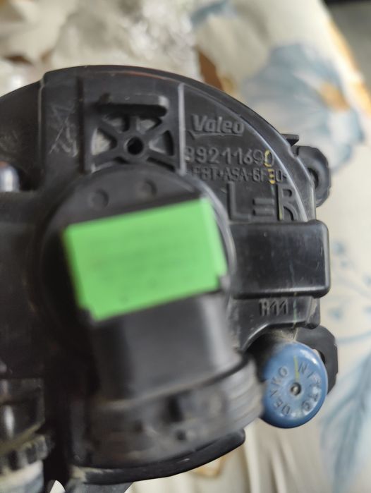 Противотуманная фара передня VALEO