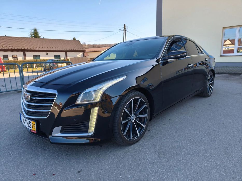 Cadillac CTS CTS 3.6 V6 RWD Platinum
