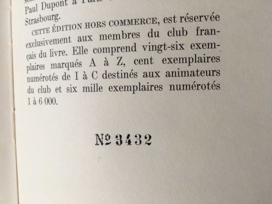 The New Universal,Crossing to Avalon, e Le grand livre du Soleil