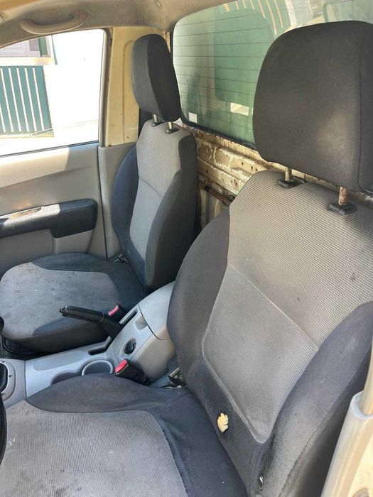 Mitsubishi L200 2.2 Diesel | 2010 | Caixa Isotérmica | 6.500€
