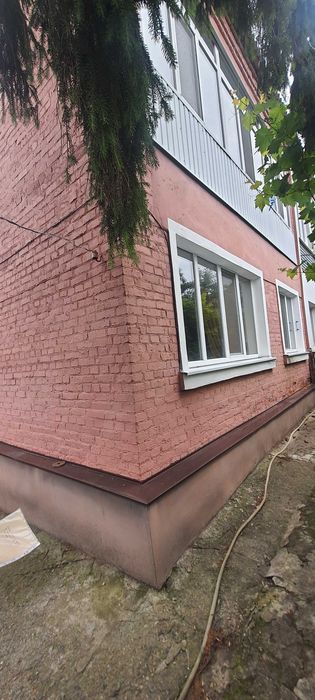 Продаю 3 кім. 2поверхову квартиру з гаражом  на Сахарному - View 5