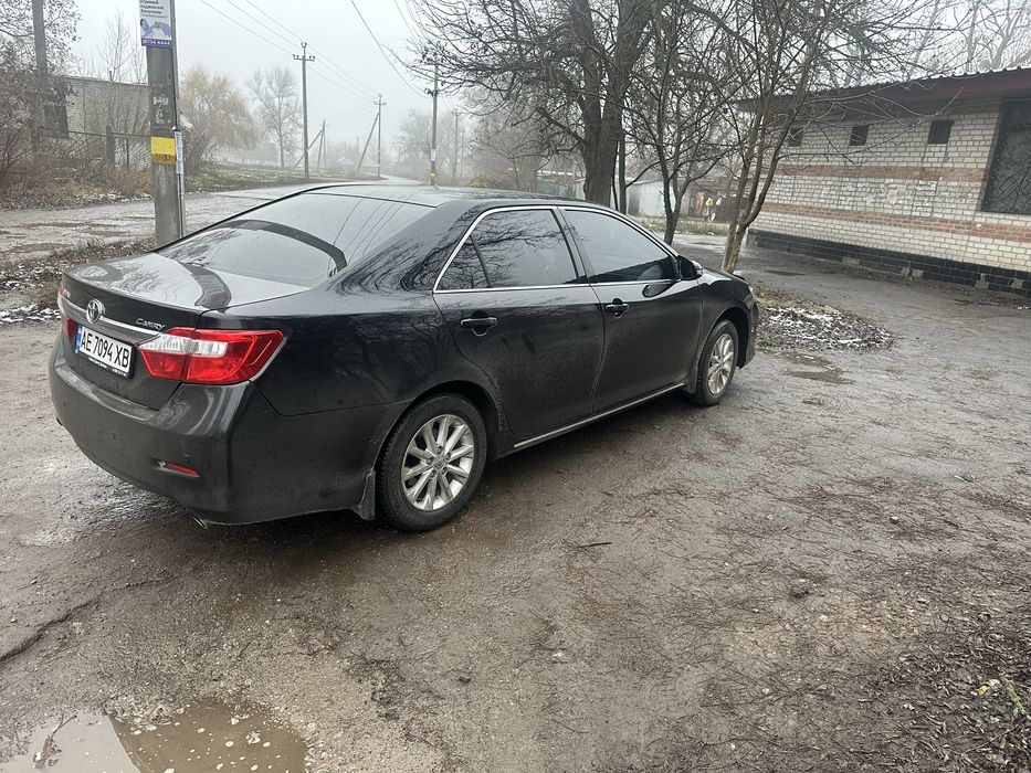 Тойота камри официал