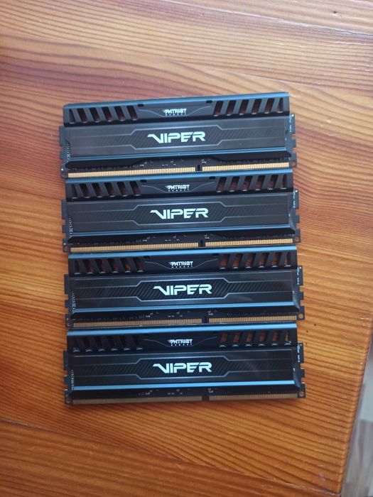 Оперативна память Patriot Viper ddr3 16гб(4х4) 1866MHz