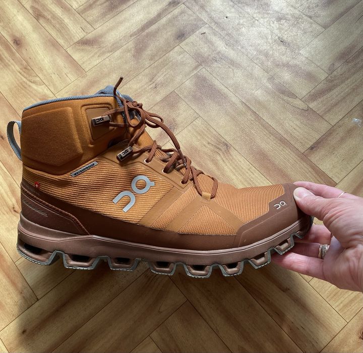 On Runing Cloudrock Mid Waterproof meskie buty trekkingowe,rozmiar 43(27,5)