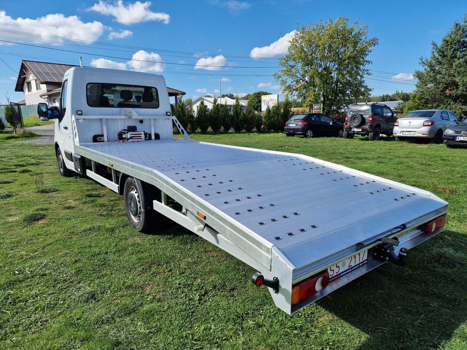 Wynajem / Wypożyczalnia Laweta / Autolaweta Renault Master / Transport