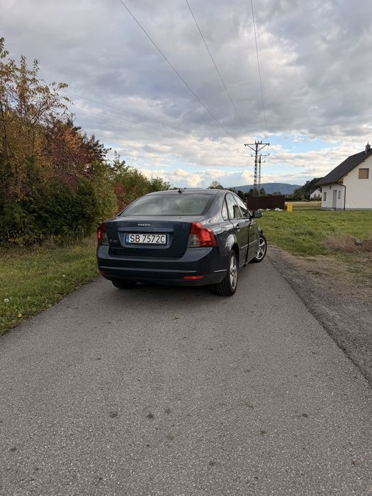 Volvo S40