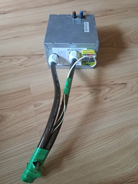 Zgrzewarka do łączenia ogniw