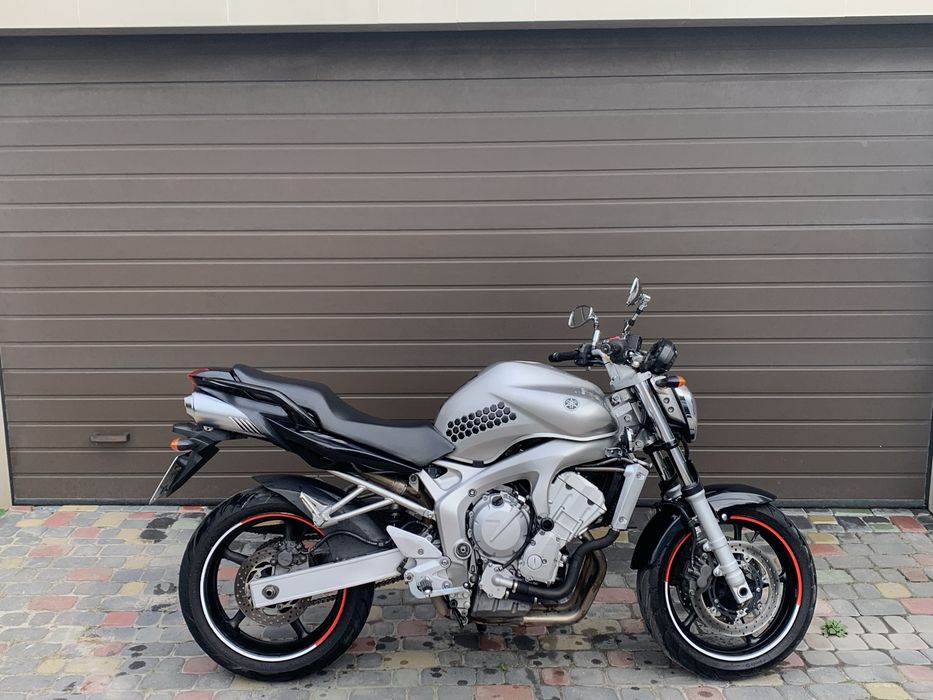 Yamaha fz6n 2004 рік 600cc