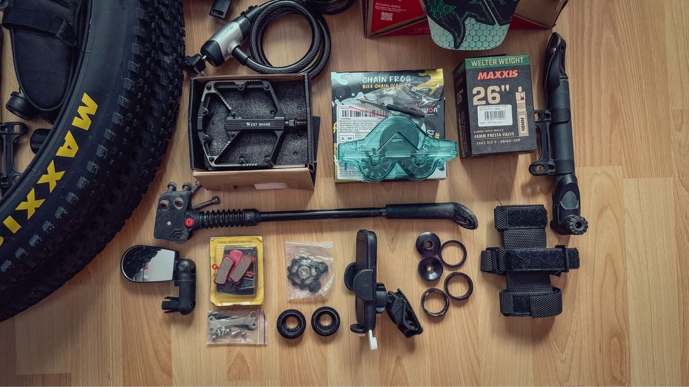 Запчастини до велосипеду! Maxxis, Bontrager, Specialized!