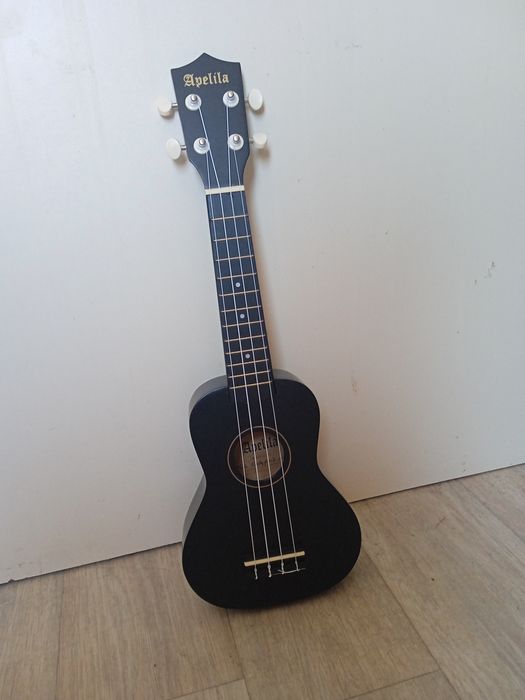 Укулеле сопрано Apelila