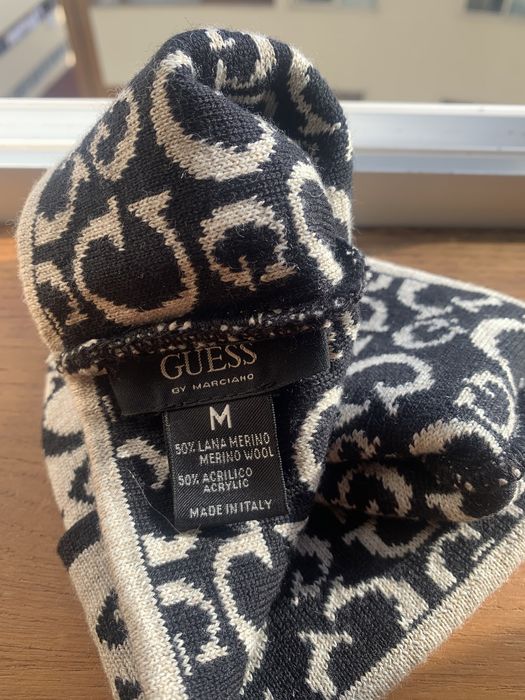 Gorro novo GUESS