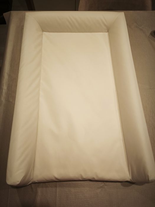 Trocador/ muda fraldas IKEA VADRA