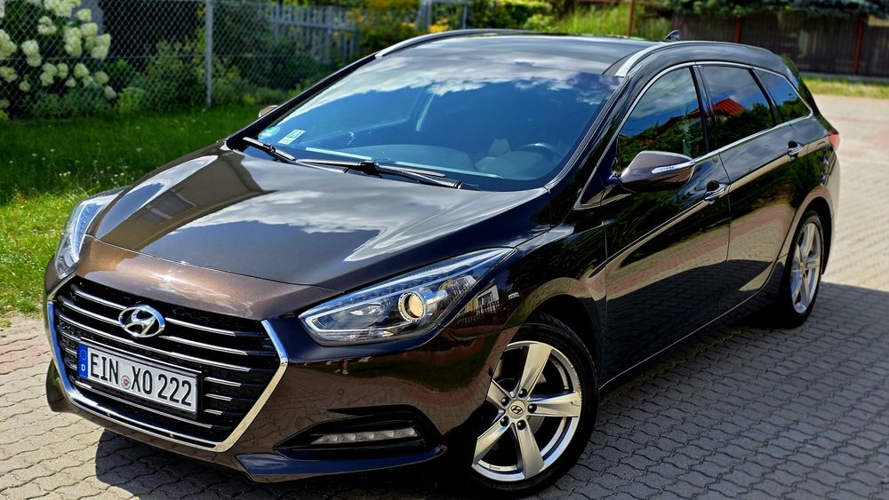 Hyundai i40 1.7 Automat Lift. Maxxxx Opcja. AUTOMAT .. PERFEKT STAN