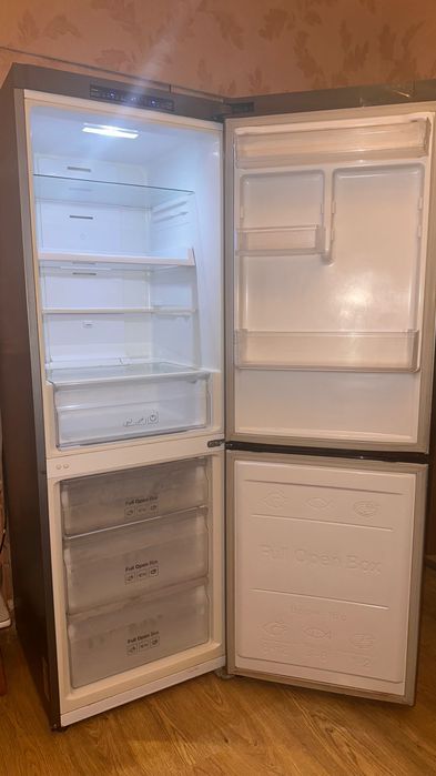 Продам холодильник