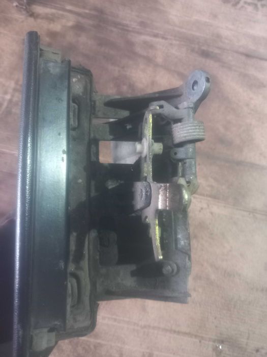 Klamka klapy bagaznika  audi A6 C4  audi  80 B4