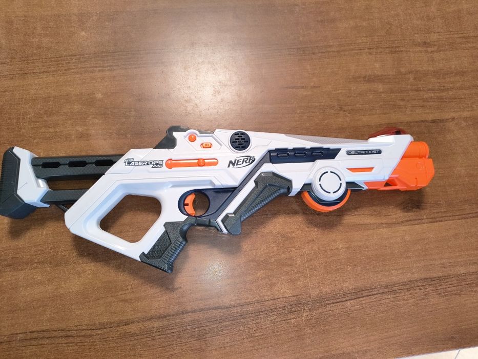 Nerf Laser Ops Pro DeltaBurst – stan bardzo dobry