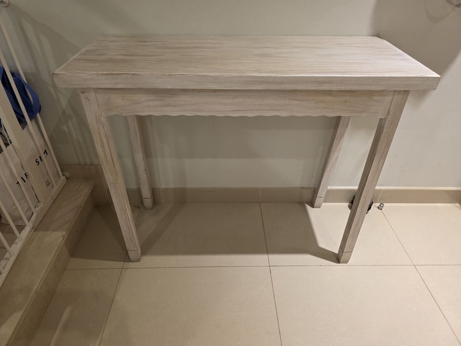 Aparador / mesinha de apoio