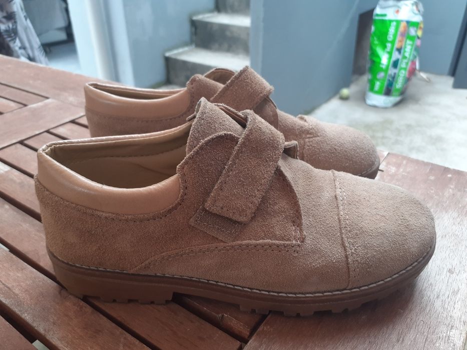 Sapato criança camurça