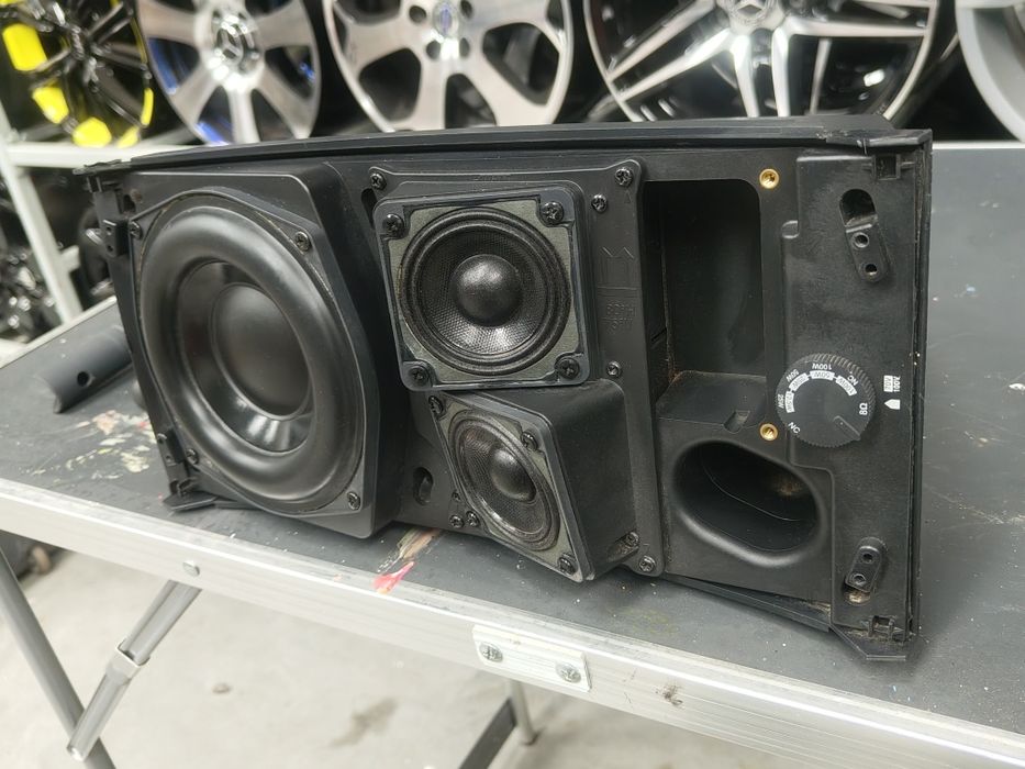Kolumna Bose DS 100SE w pelni sprawna