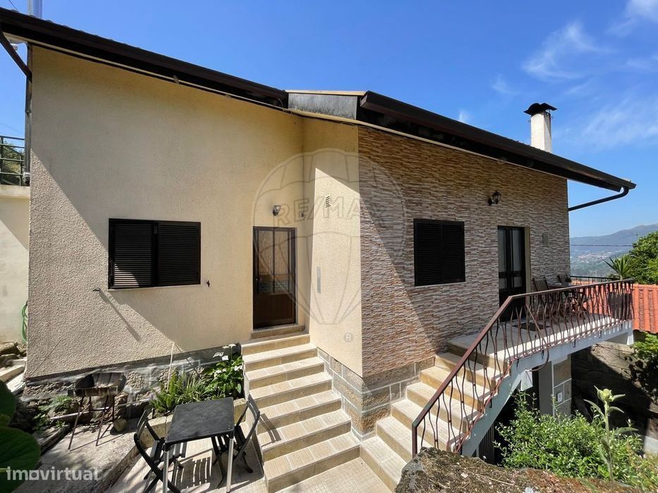 Moradia T2 para venda